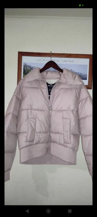 Chaqueta Hollister rosa talla XS