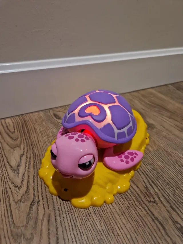 Salva la tortuga con luz y sonido, de Bizac