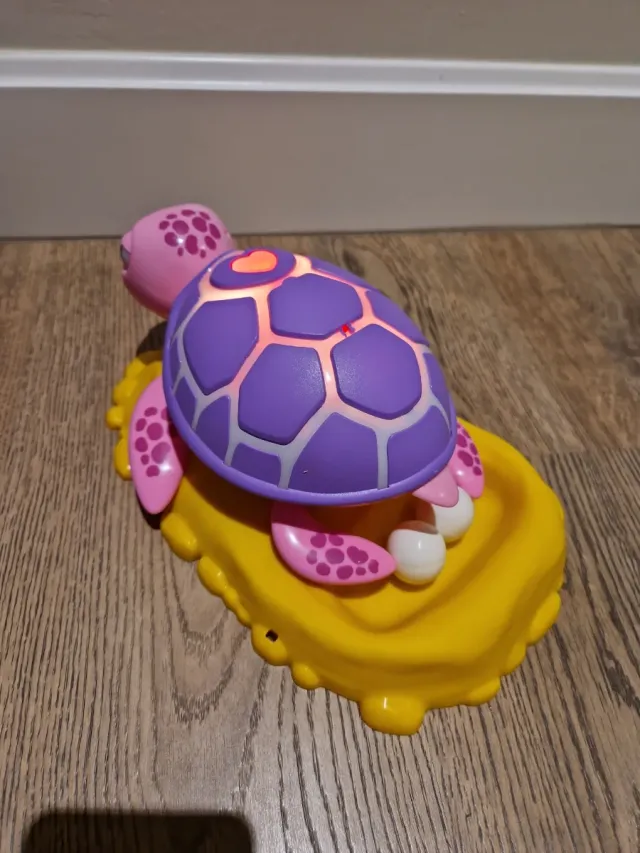 Salva la tortuga con luz y sonido, de Bizac