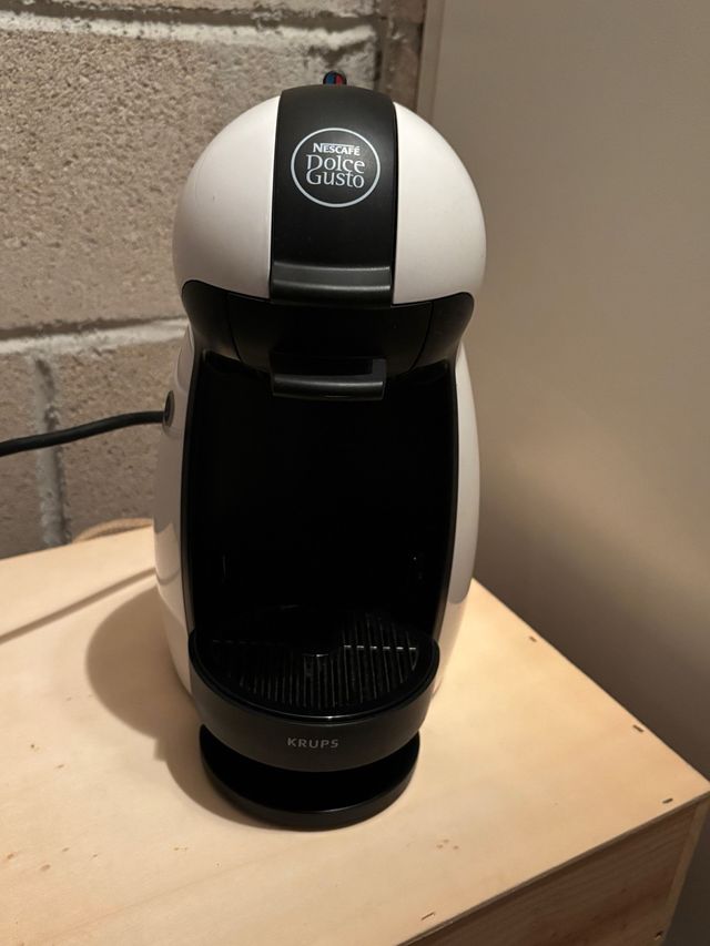Cafetera Dolce Gusto Krups Blanca