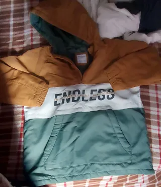 Chaqueta de invierno con capucha