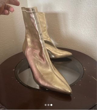 Botín Zara Dorado Talla 37