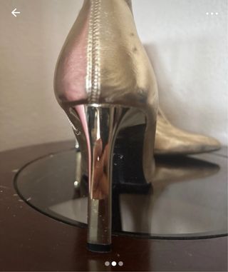 Botín Zara Dorado Talla 37