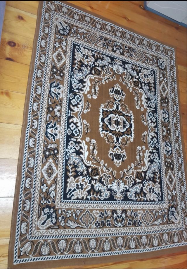 Alfombra vintage El Corte Inglés  medida 1,83x1,34