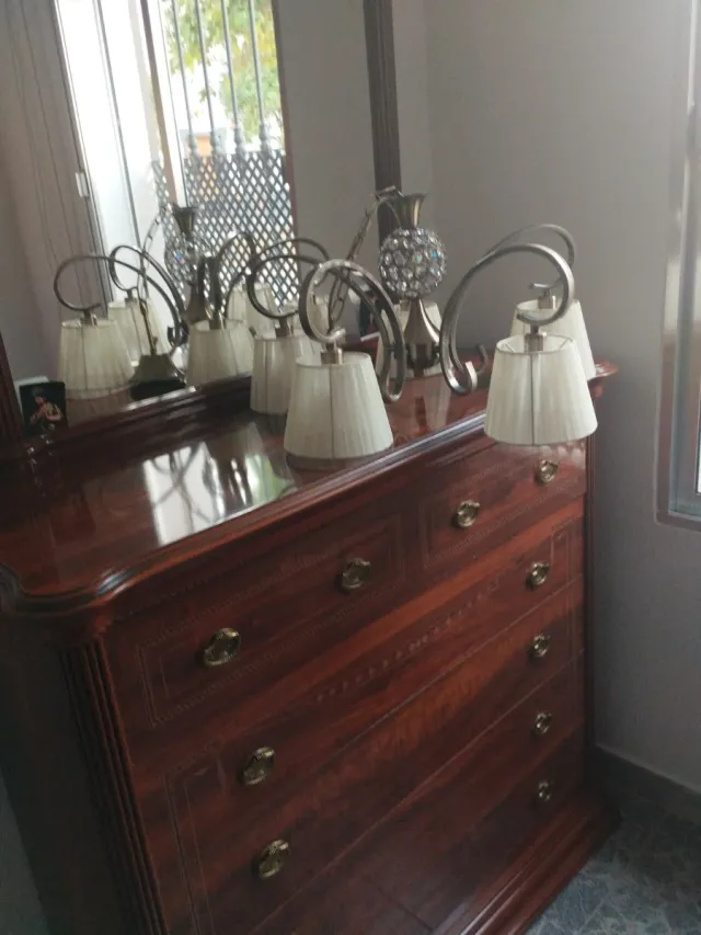 Lampada da tavolo in stile classico