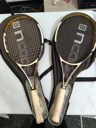 Wilson Blade Coppia con custodia e overgrip.