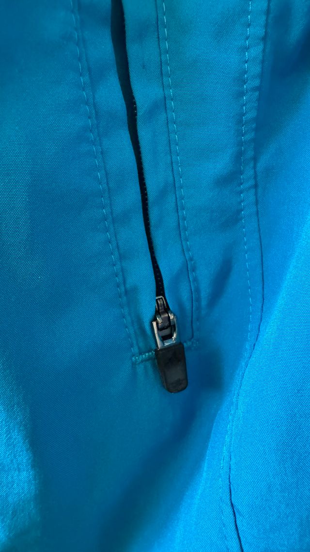 Cortavientos Adidas Azul y Amarillo Running