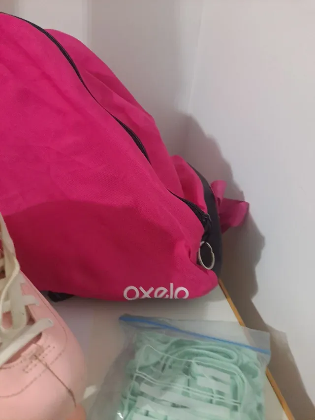 Pattini Oxelo Taglia 33 + Borsa e Copriscarpe