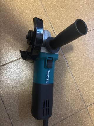 Radial Makita Nueva