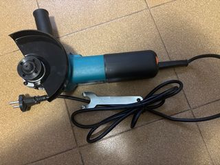 Radial Makita Nueva