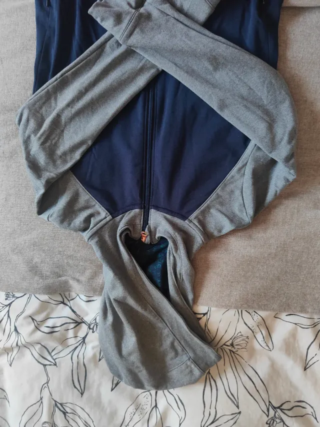 Conjunto Sudadera y Pantalón Azul/Gris