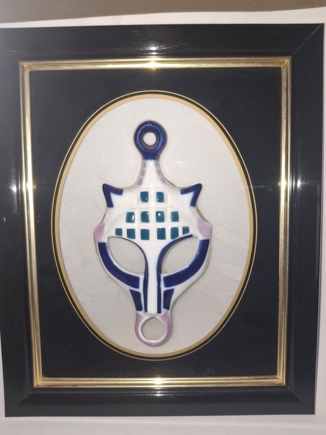 Sargadelos careta nº 5 enmarcada