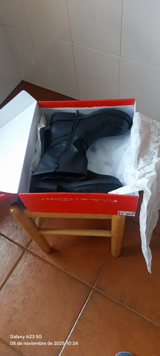 Botas negras Talla 38