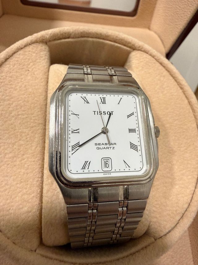 Reloj Tissot Seastar Quartz Plata