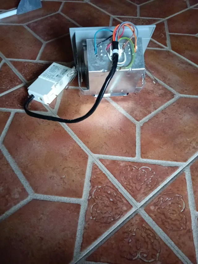 Foco LED cuadrado gris