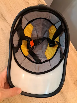 Casco tipo equitación