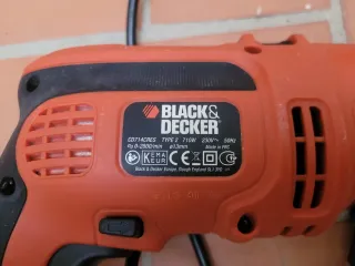 Taladro Percutor Eléctrico Black & Decker