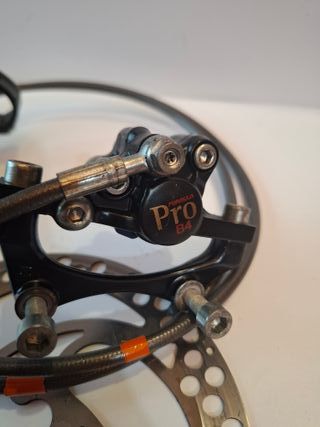 Freno disco hidráulico trasero bicicleta