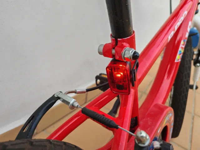 Bicicleta infantil B-PRO 16 Bkid