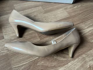 Zapatos de tacón talla 38