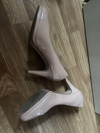 Zapatos de tacón talla 38