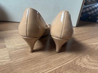 Zapatos de tacón talla 38