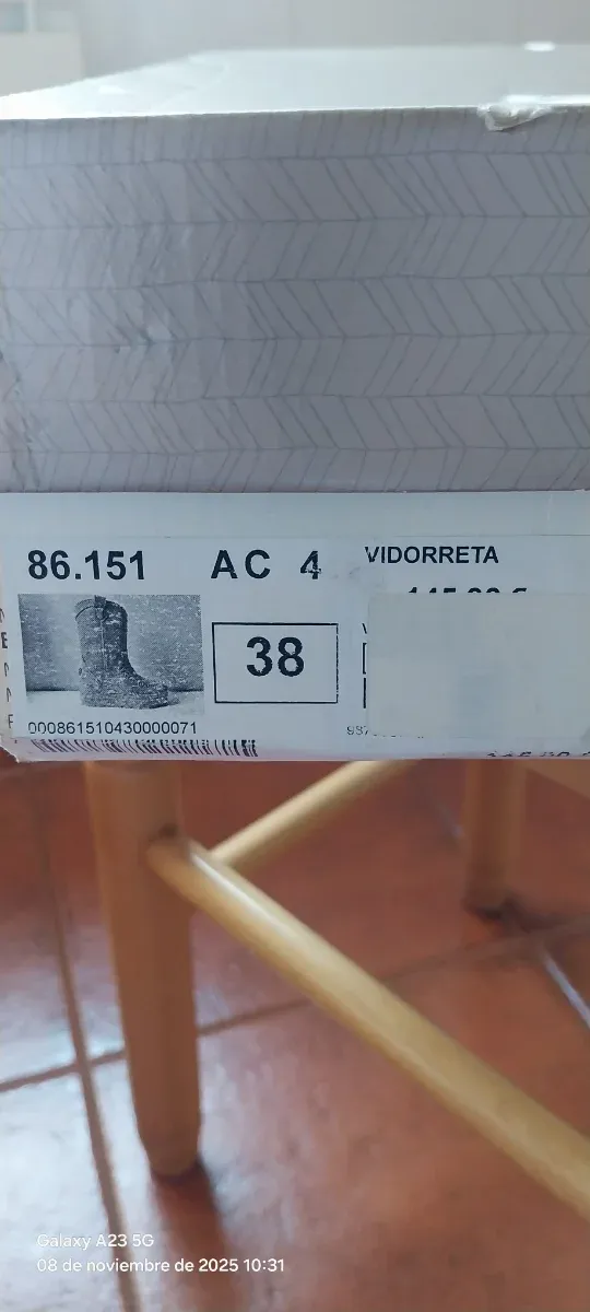 Botas Vidorreta Beige/Marrón.Cuña 8 cm