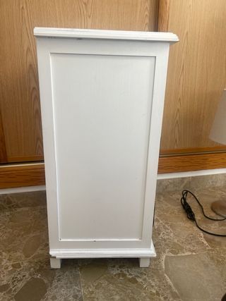 Comodino Maison du Monde bianco