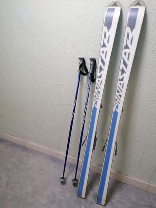Esquís Dynastar AGYL6 162cm + Bastones