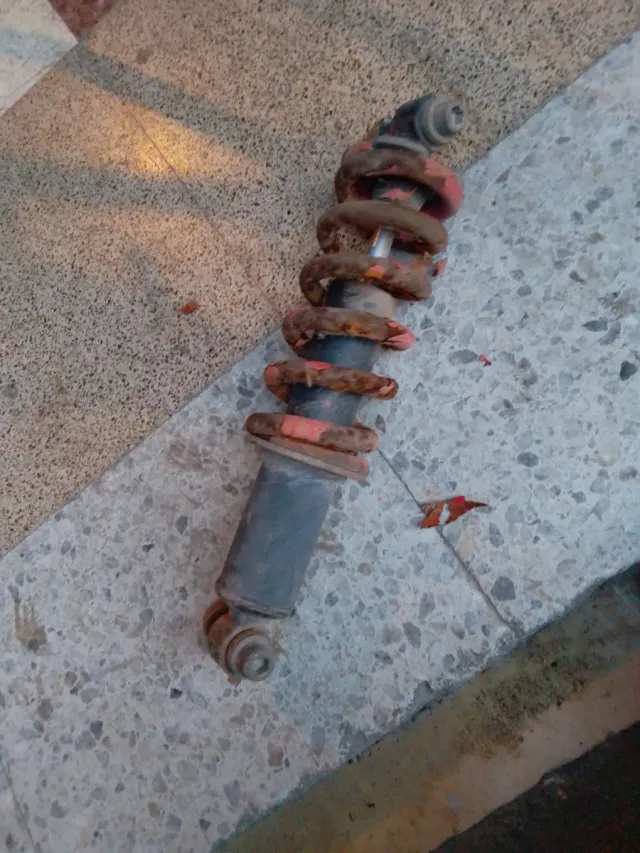 Suspensión Rieju RV 50