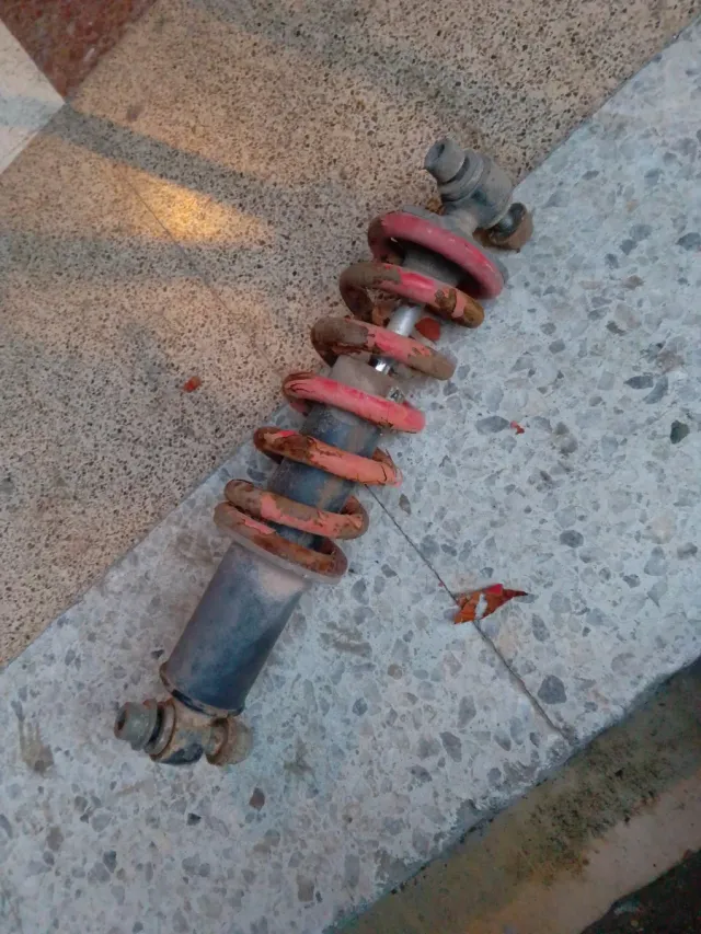 Suspensión Rieju RV 50