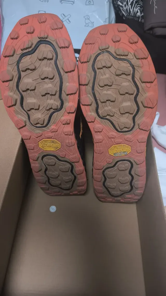 Zapatillas New Balance Hierro V7 Talla 44