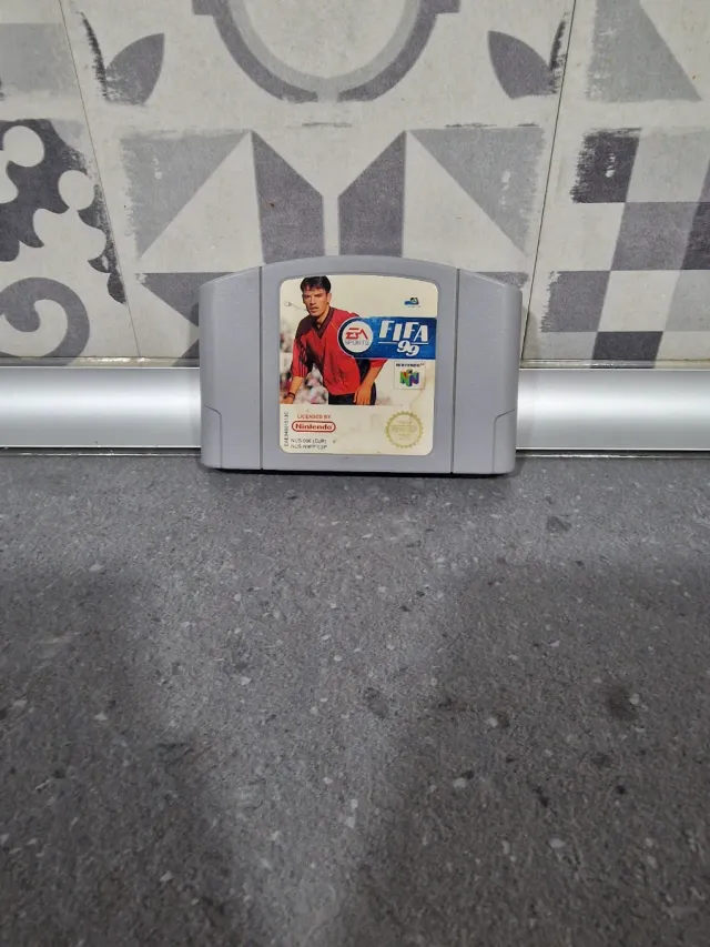Nintendo 64 FIFA 99