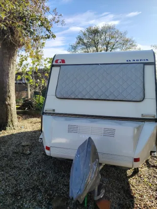 Caravana Adria Prima 4 personas  fotos por WhatsAp