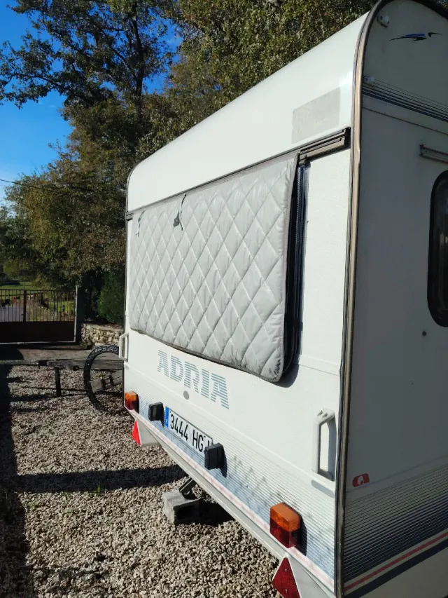 Caravana Adria Prima 4 personas  fotos por WhatsAp