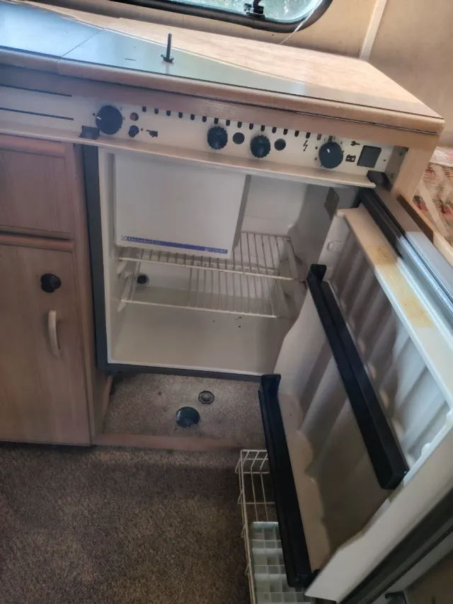 Caravana Adria Prima 4 personas  fotos por WhatsAp