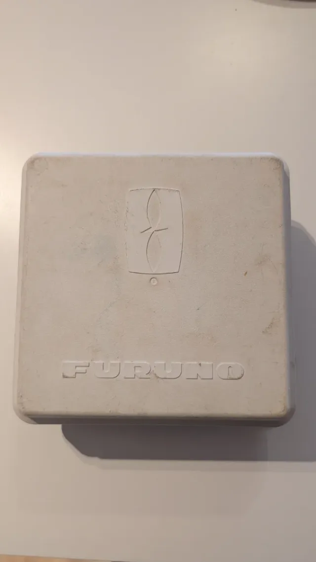 Sonda de Pesca Furuno LS-4100