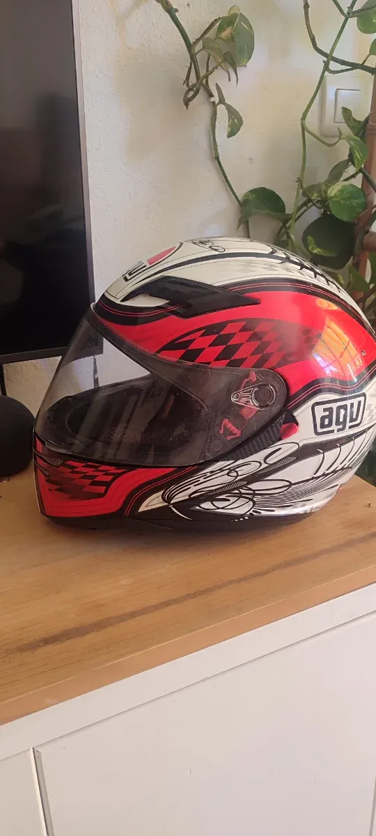 Casco Moto AGV Rojo y Blanco