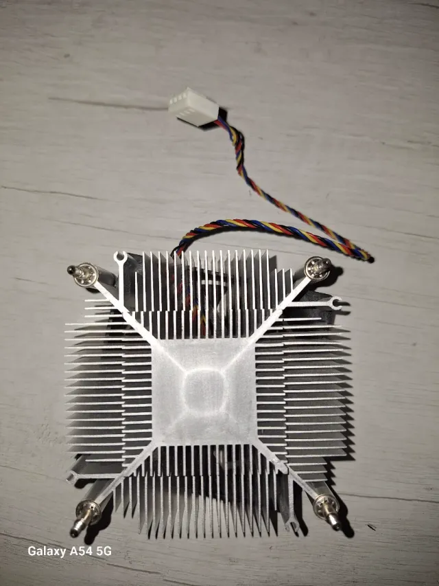 Dissipatore CPU con ventola