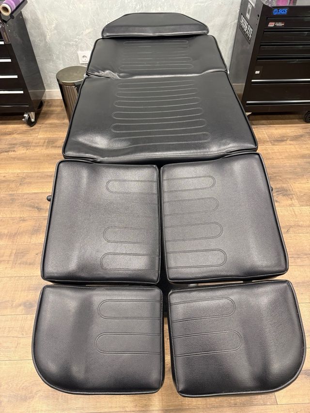 Camilla Abatible para Tatuajes