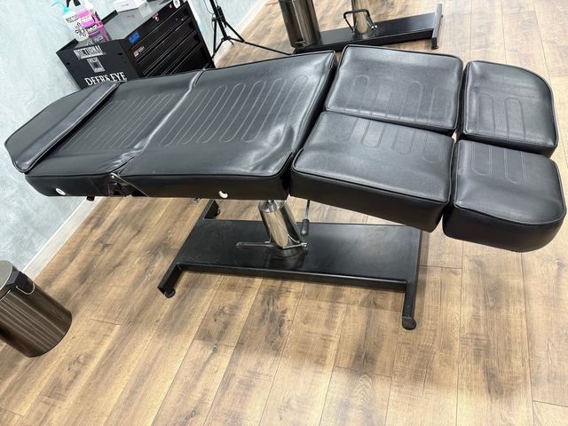 Camilla Abatible para Tatuajes