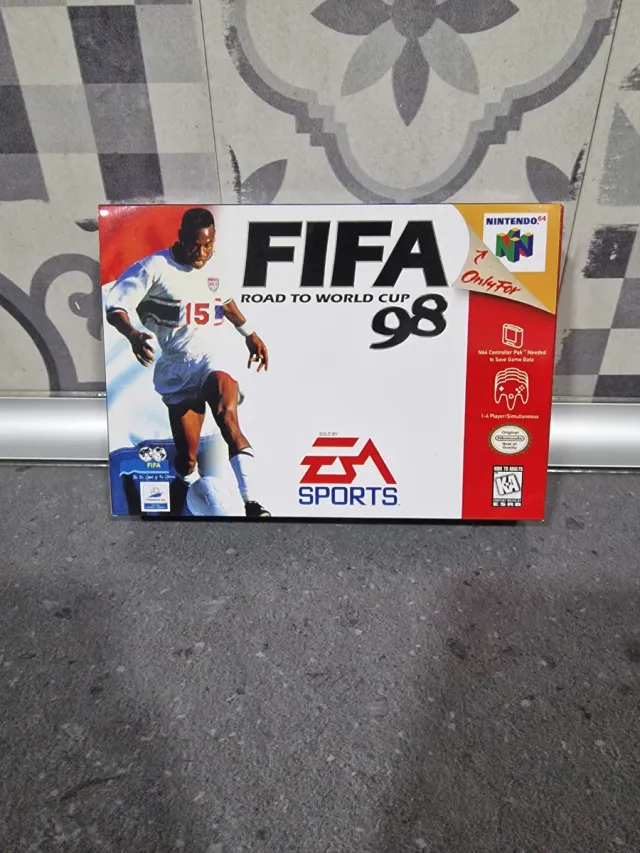 Nintendo 64 FIFA Road to World Cup 98