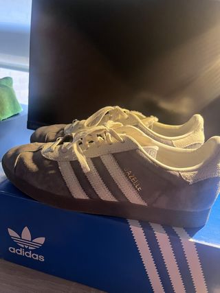 Zapatillas Gazelle Grises