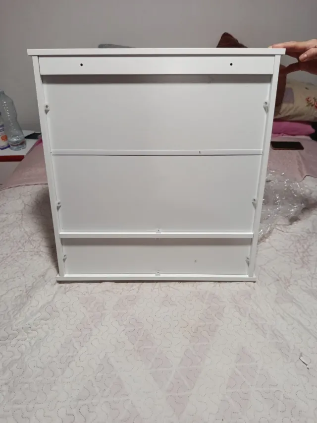 Estante de baño blanco