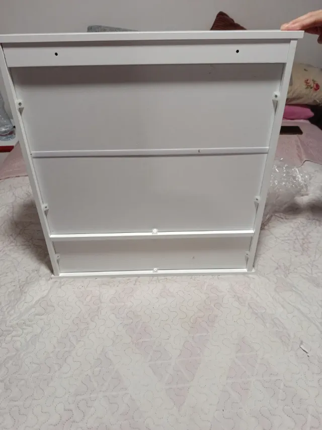 Estante de baño blanco