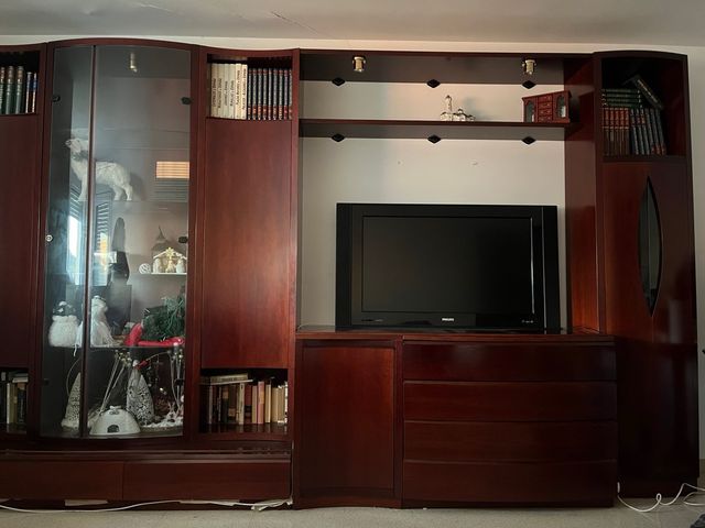 Mueble de salón madera maciza