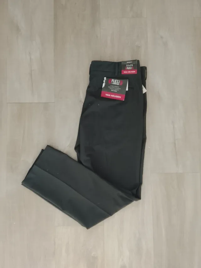 Pantalón Van Heusen Negro Talla M
