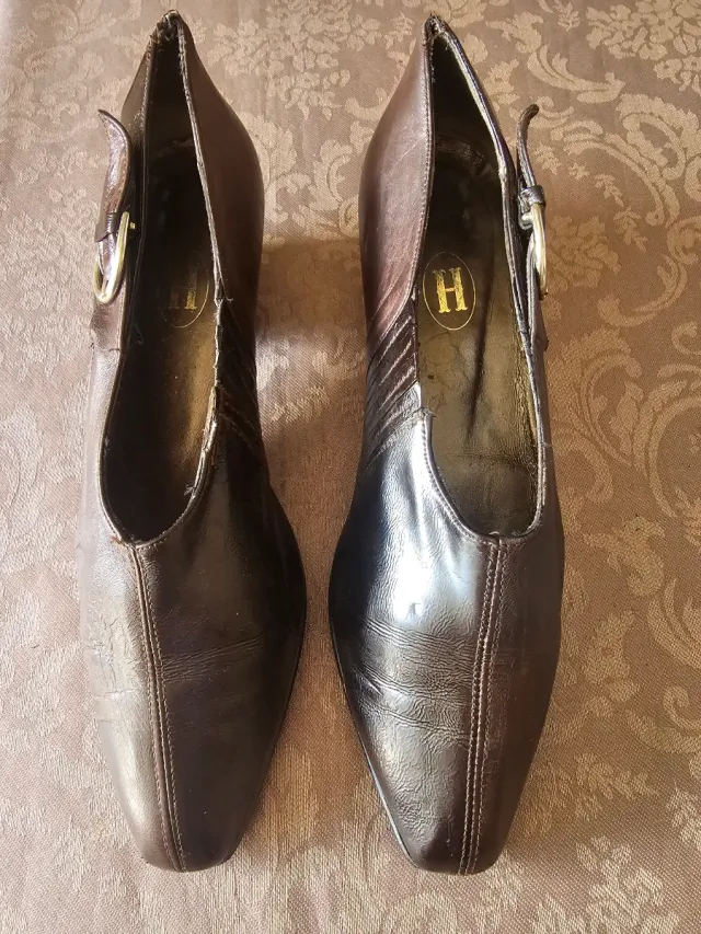 Zapatos de piel marrones Talla 39