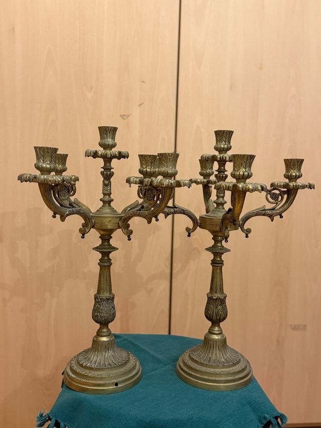 Pareja Candelabros Bronce Vintage