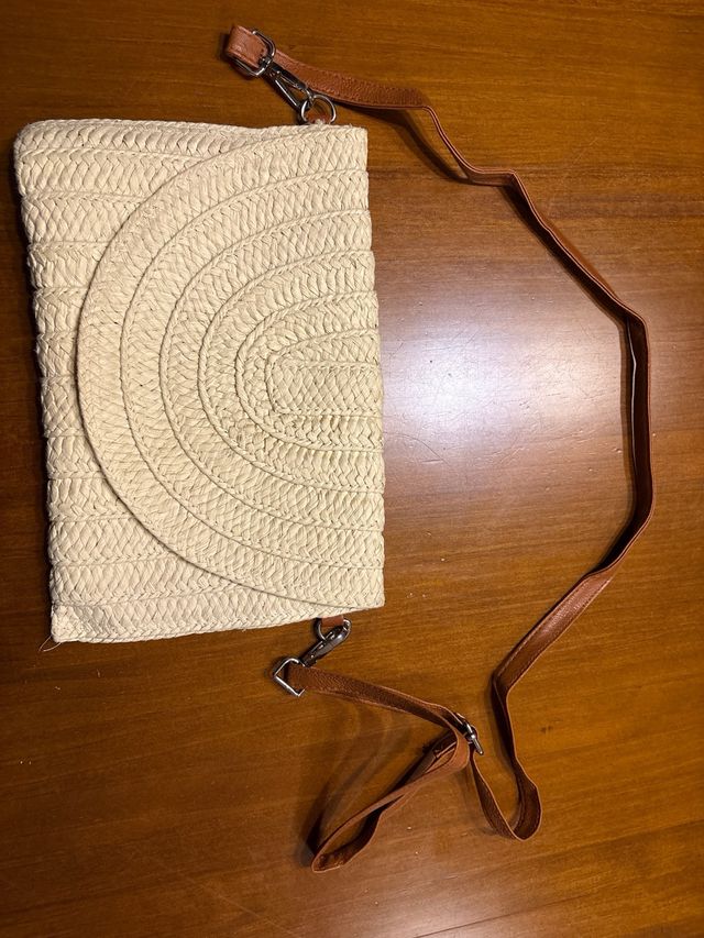 Bolso de mano o hombro beige y marrón